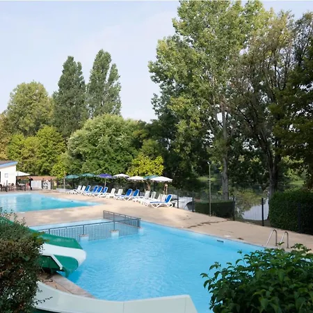 Confortable, Animaux Ok - 8 Pers. - Api-1-52-2910 Camping Badefols-sur-Dordogne